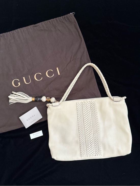 Gucci Handbags - 🔹 NEVER USED Vintage GUCCI Cream Lambskin Woven Bamboo Tassel Shoulder Bag